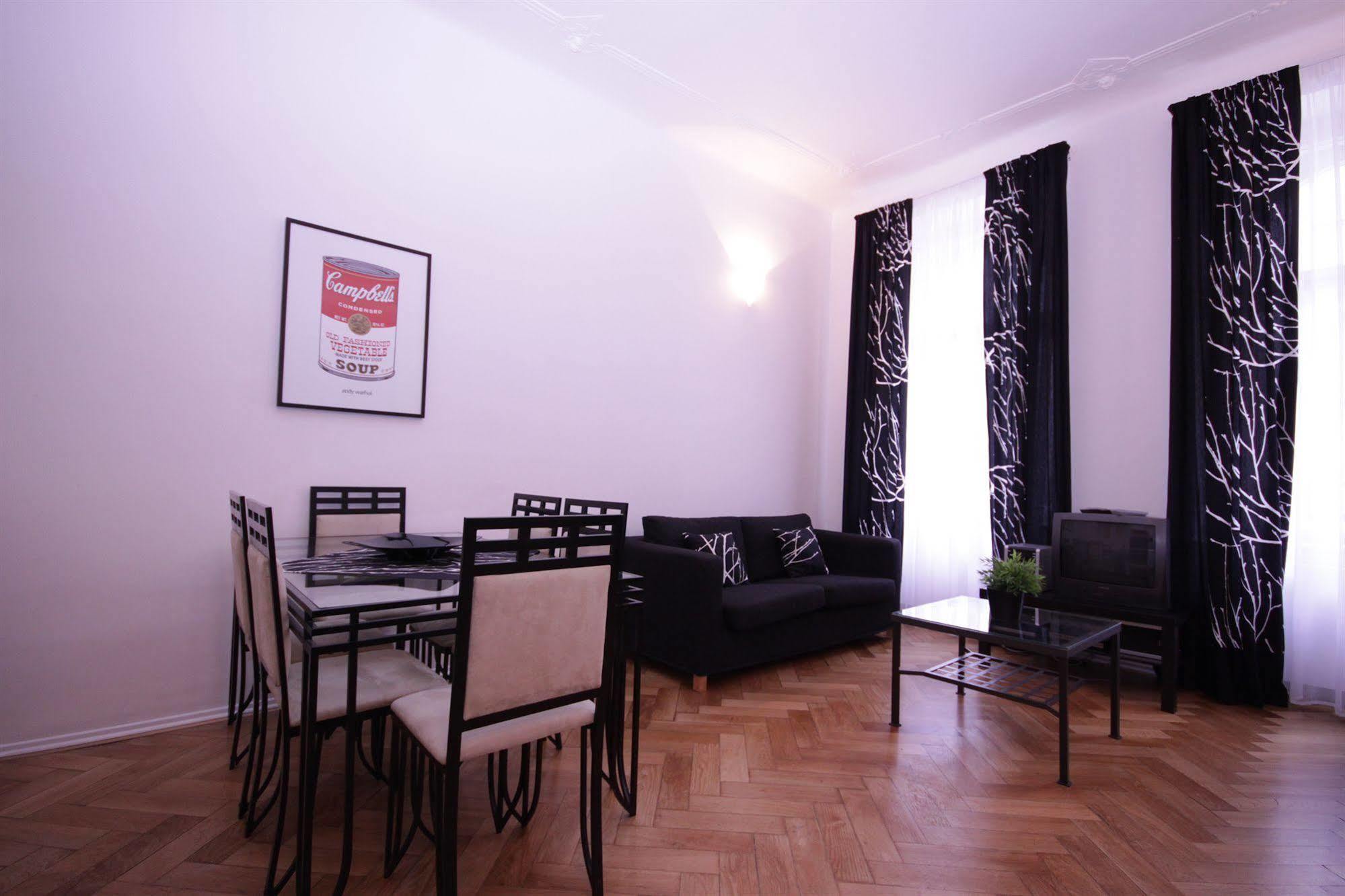Leo Apartments Old Town Praga Exterior foto